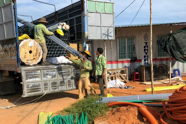 giao lo ống nhựa Đệ Nhất tận nơi thi công