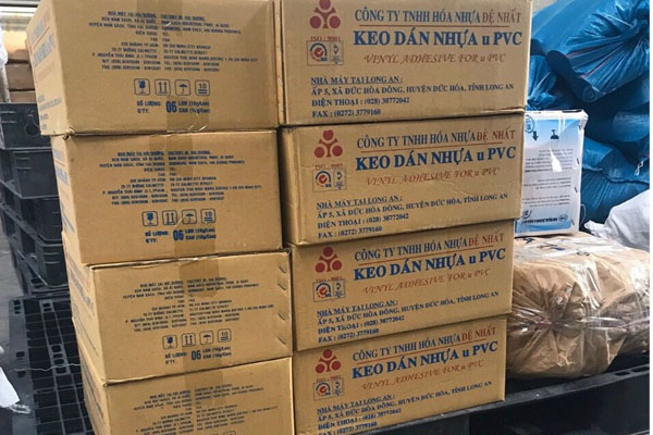 Giao lô keo dán ống nhựa Đệ Nhất