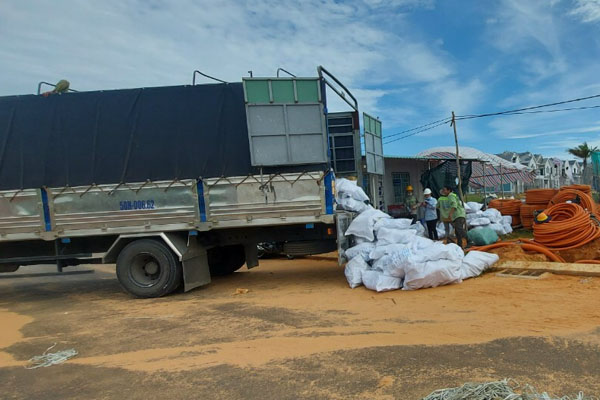 Giao hàng lô ống nhựa Đệ Nhất tận chân công trình